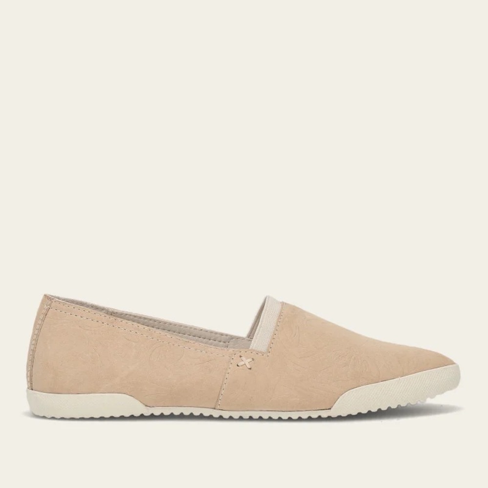 Frye | Melanie Slip On sneaker shoe in ivory - Picture 2 of 12